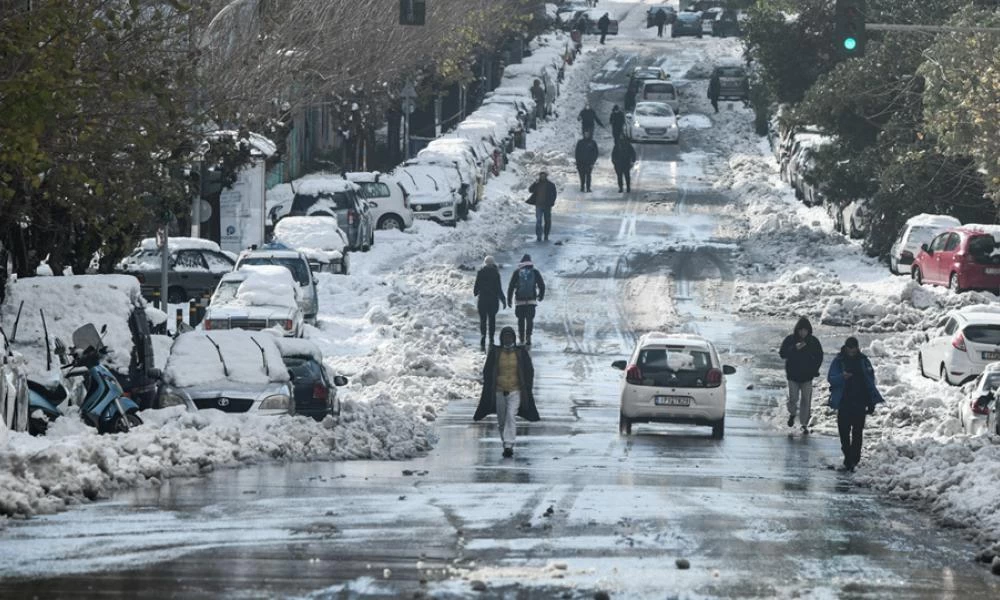 Η κακοκαιρία "Φίλιππος" σαρώνει τη χώρα- Συναγερμός από την ΕΛ.ΑΣ. για τέσσερις περιοχές